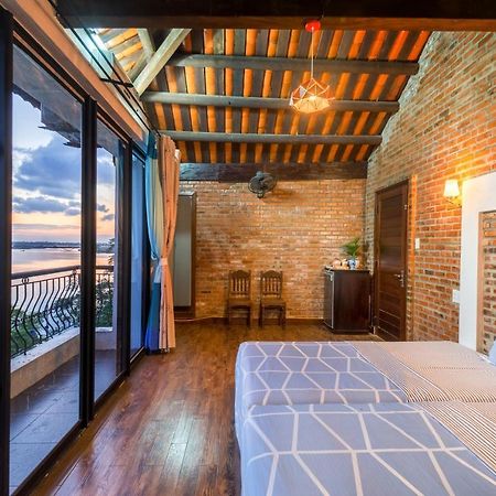 Calm House 2 Hostel Hoi An Bagian luar foto