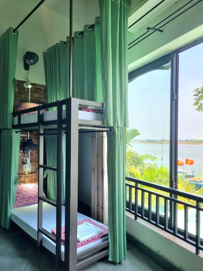 Calm House 2 Hostel Hoi An Bagian luar foto