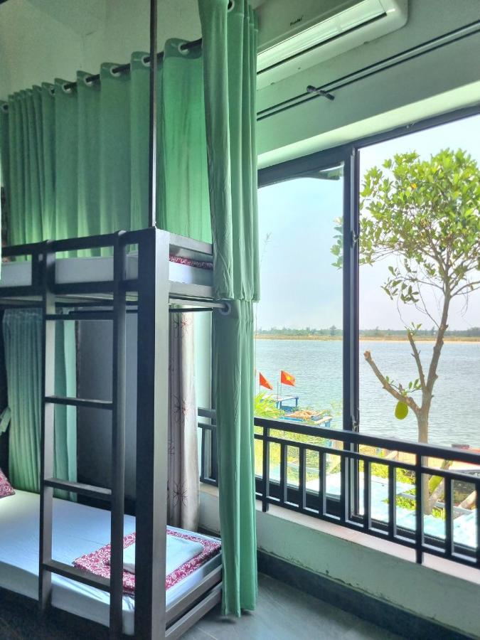 Calm House 2 Hostel Hoi An Bagian luar foto